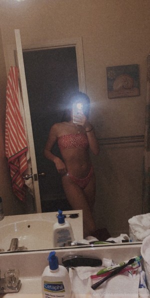 kerstenjulia Photo #8