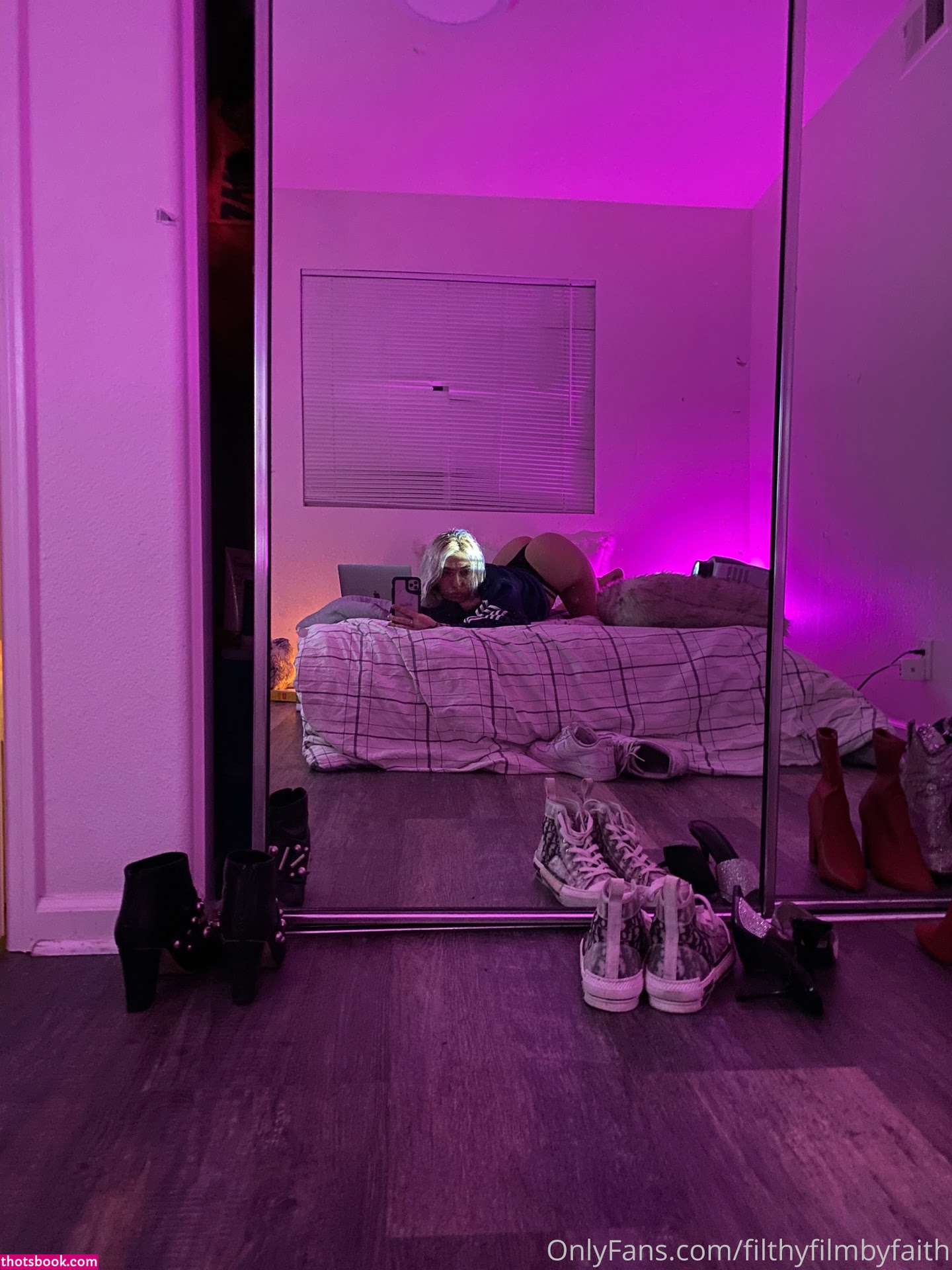 Faith Irving Photo #5