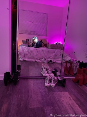 Faith Irving Photo #38