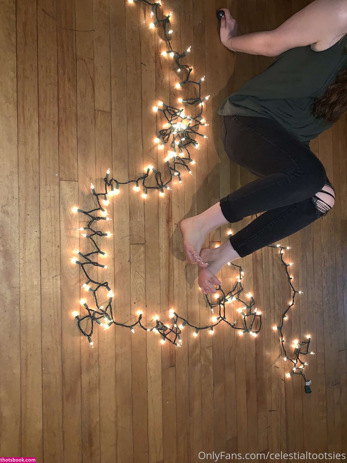 celestialtootsies Photo #74