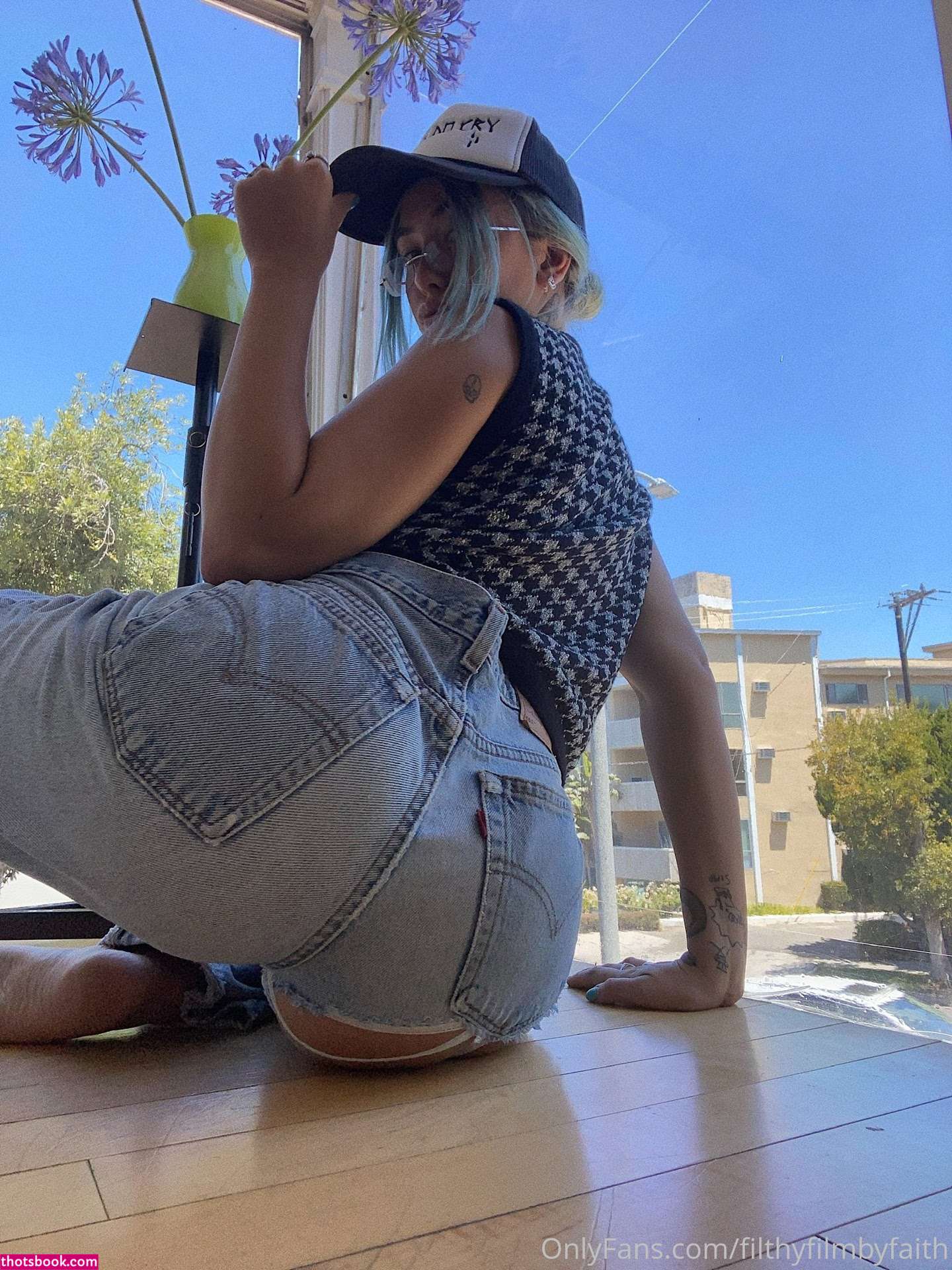 Faith Irving Photo #95