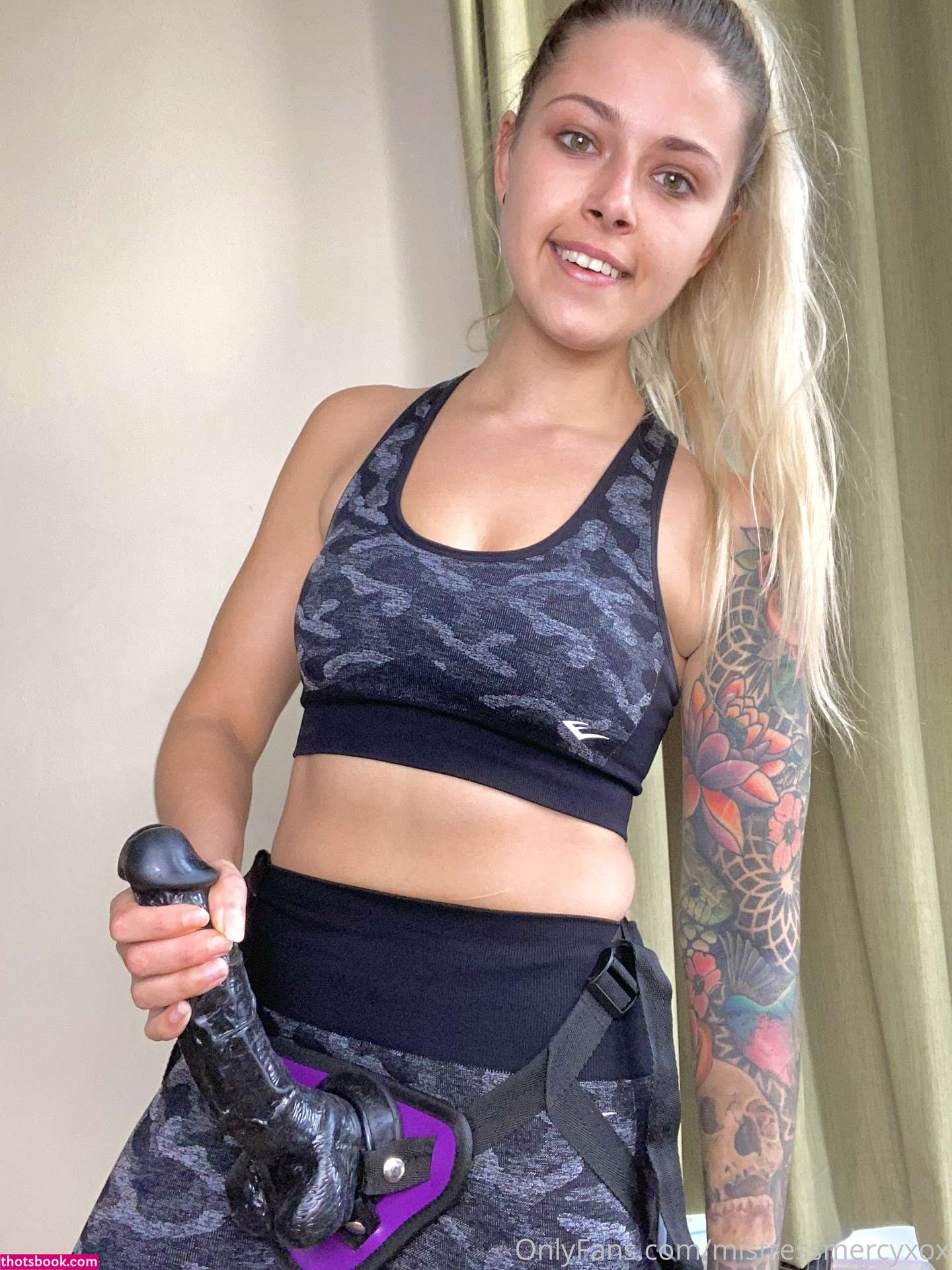 mistressmercyxox Photo #54