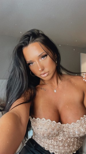 Brittneaymurphy Photo #122