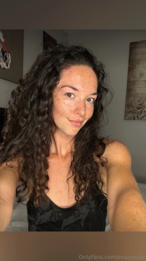 Eva Ziegler Photo #44