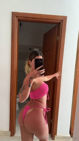 Frenchyleti Photo #40