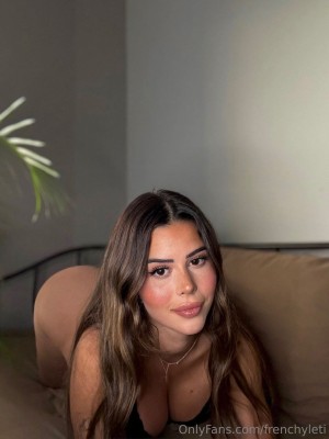 Frenchyleti Photo #57