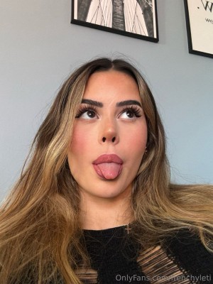 Frenchyleti Photo #122