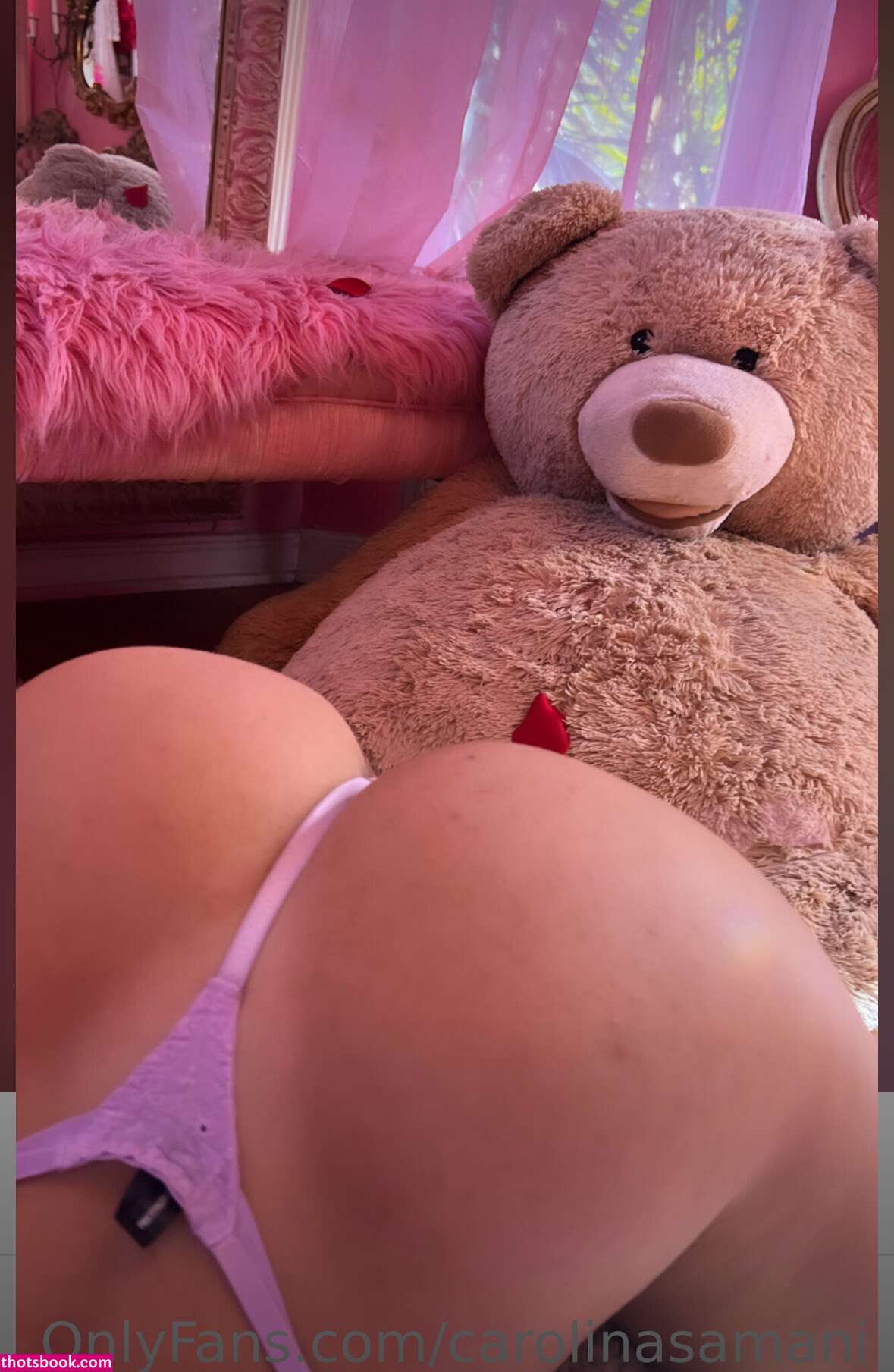 Carolina Samani Photo #491