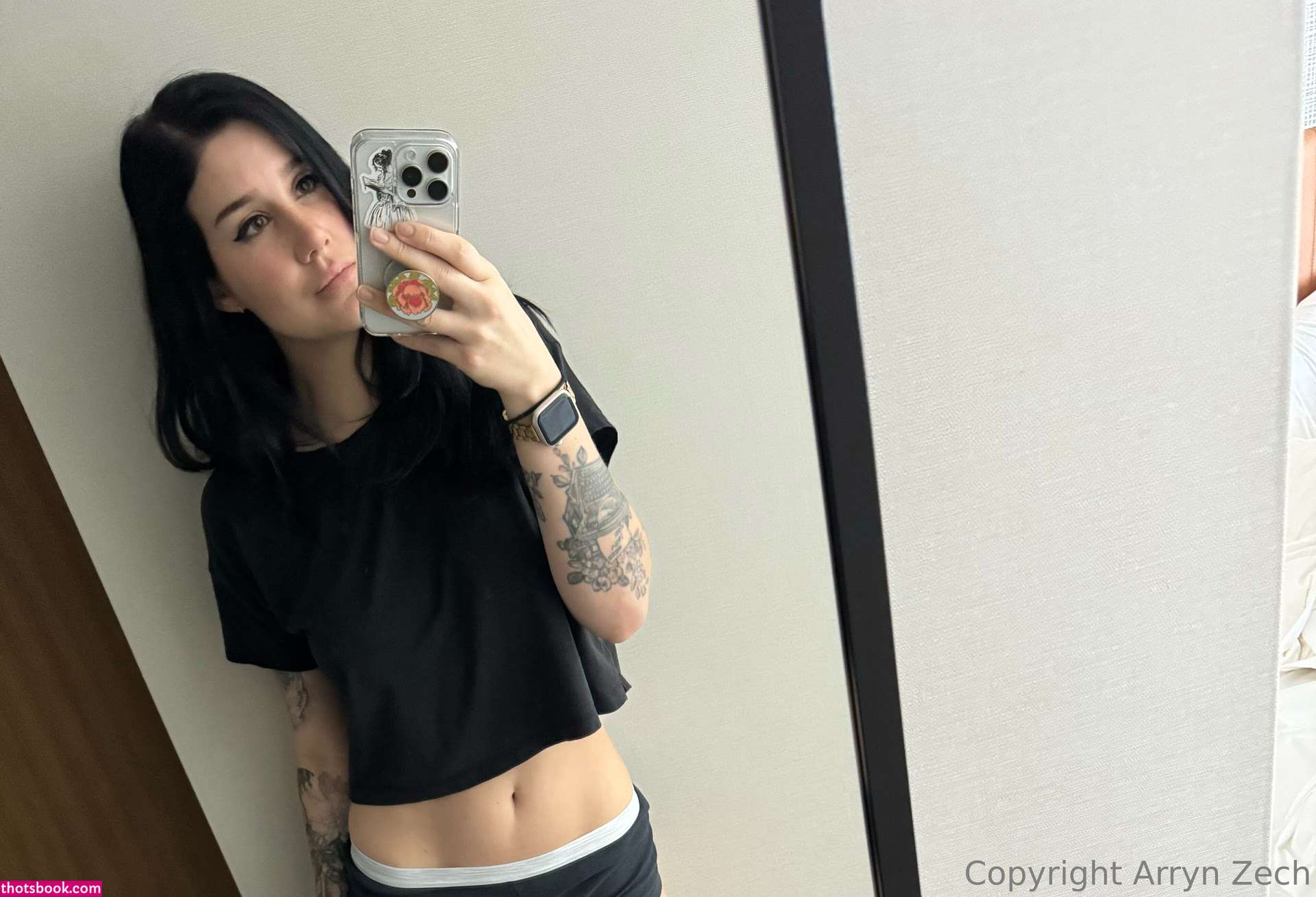 Arryn Zech Photo #527