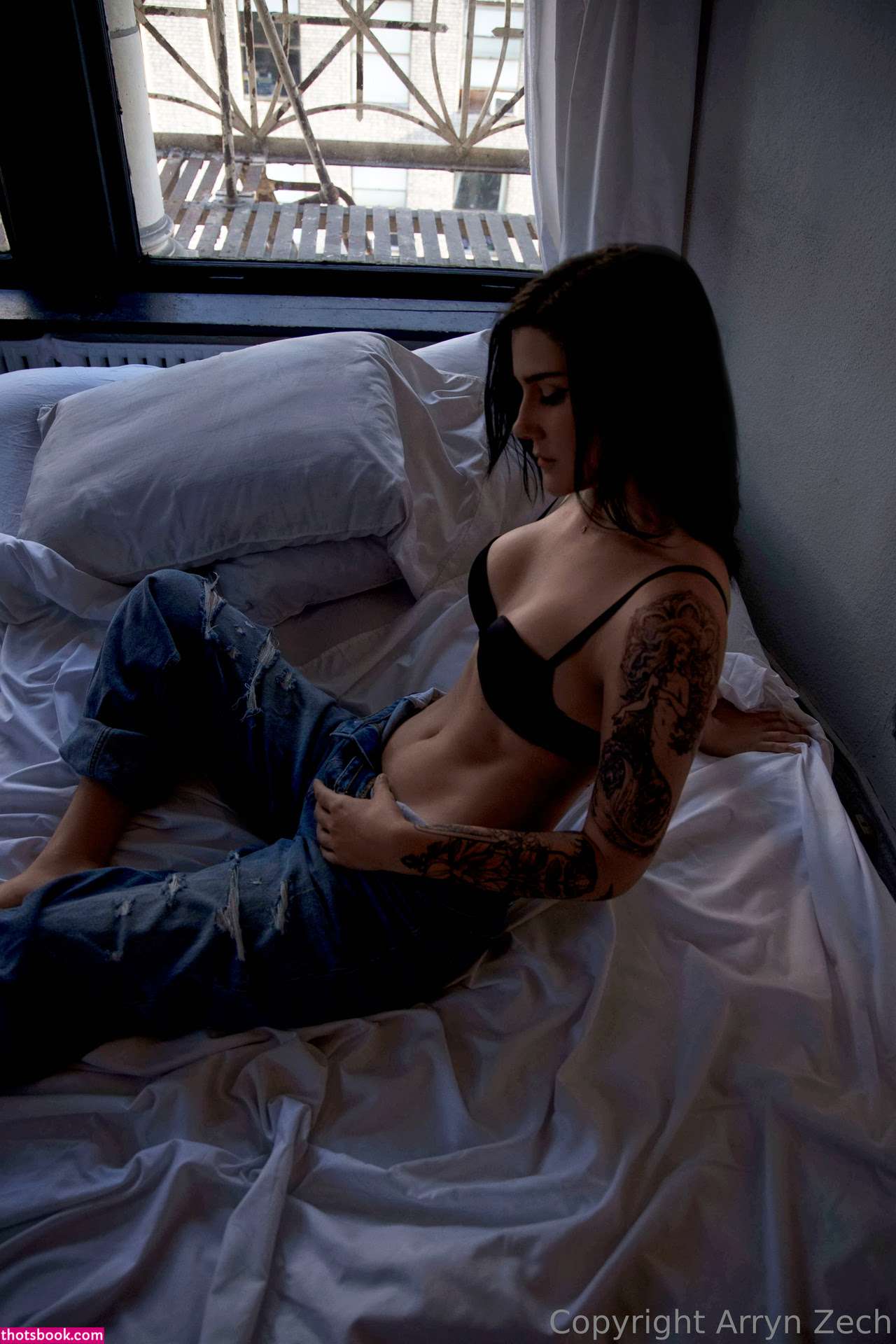 Arryn Zech Photo #549