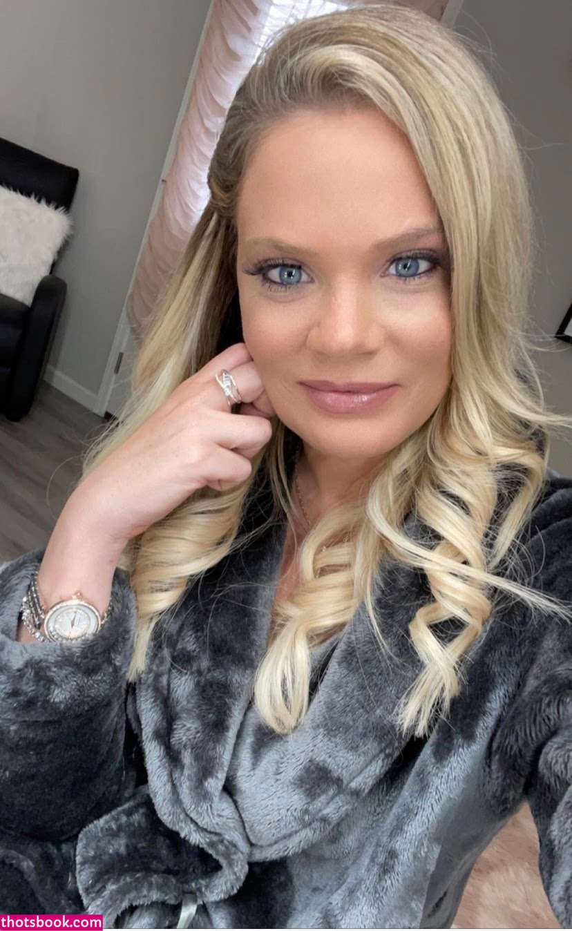 Ashley Martson Photo #9