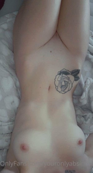 Youronlyabsinthe Photo #16