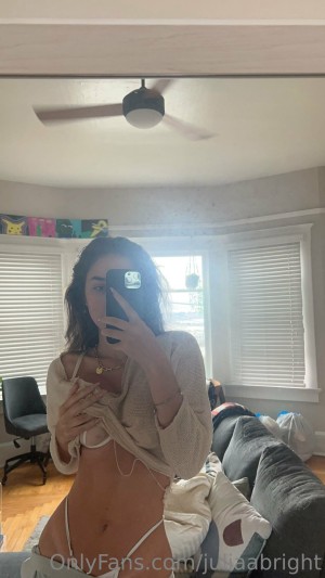 Julia Bright Photo #231