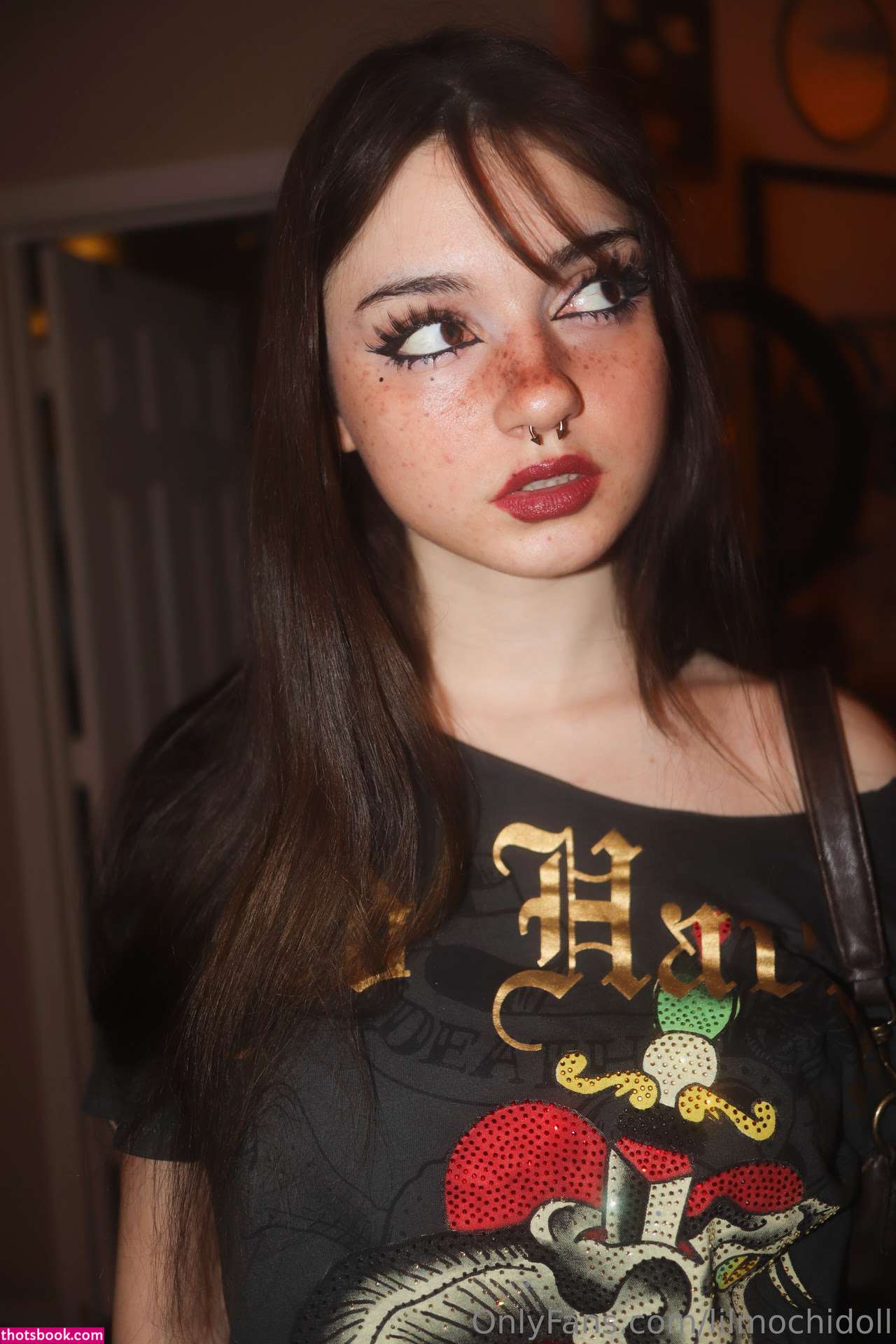 Lilmochidoll Photo #486