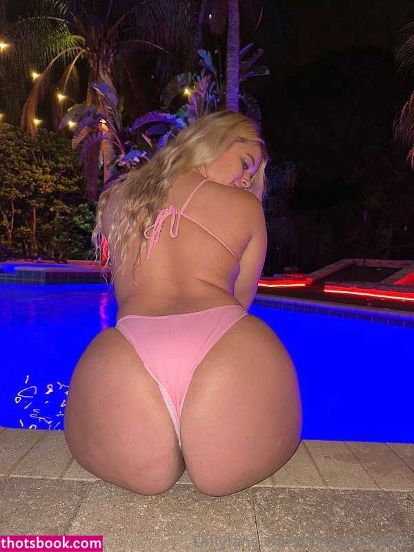 Krissykummins Photo #46