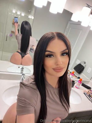 Alienpotprincess Photo #45