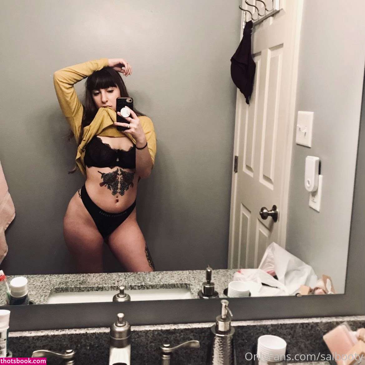 Juicee Badee Photo #15