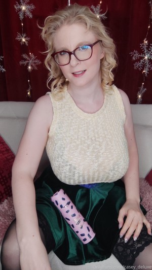 Casey Deluxe Photo #115