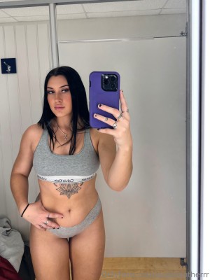 Waddupitsleah Photo #54