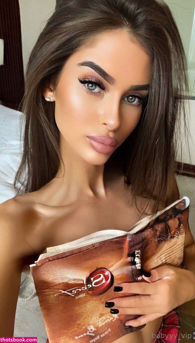 Viktoria Si Photo #65