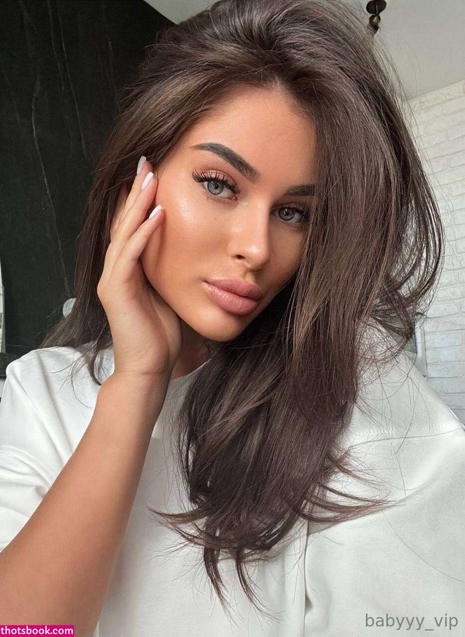 Viktoria Si Photo #111