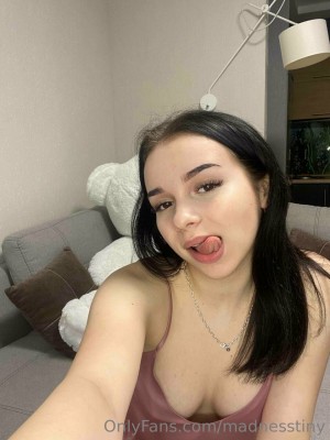 madnesstiny Photo #6