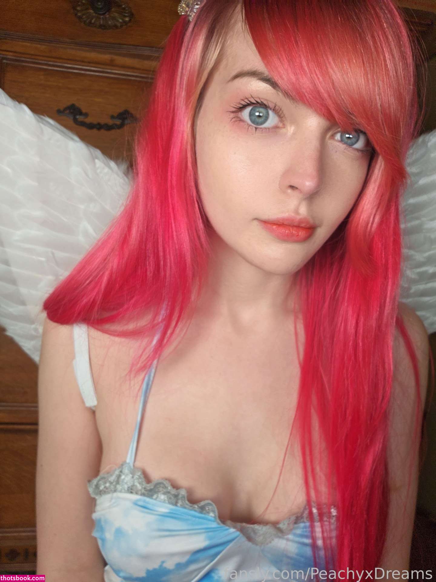 Peachyxdreams Photo #23