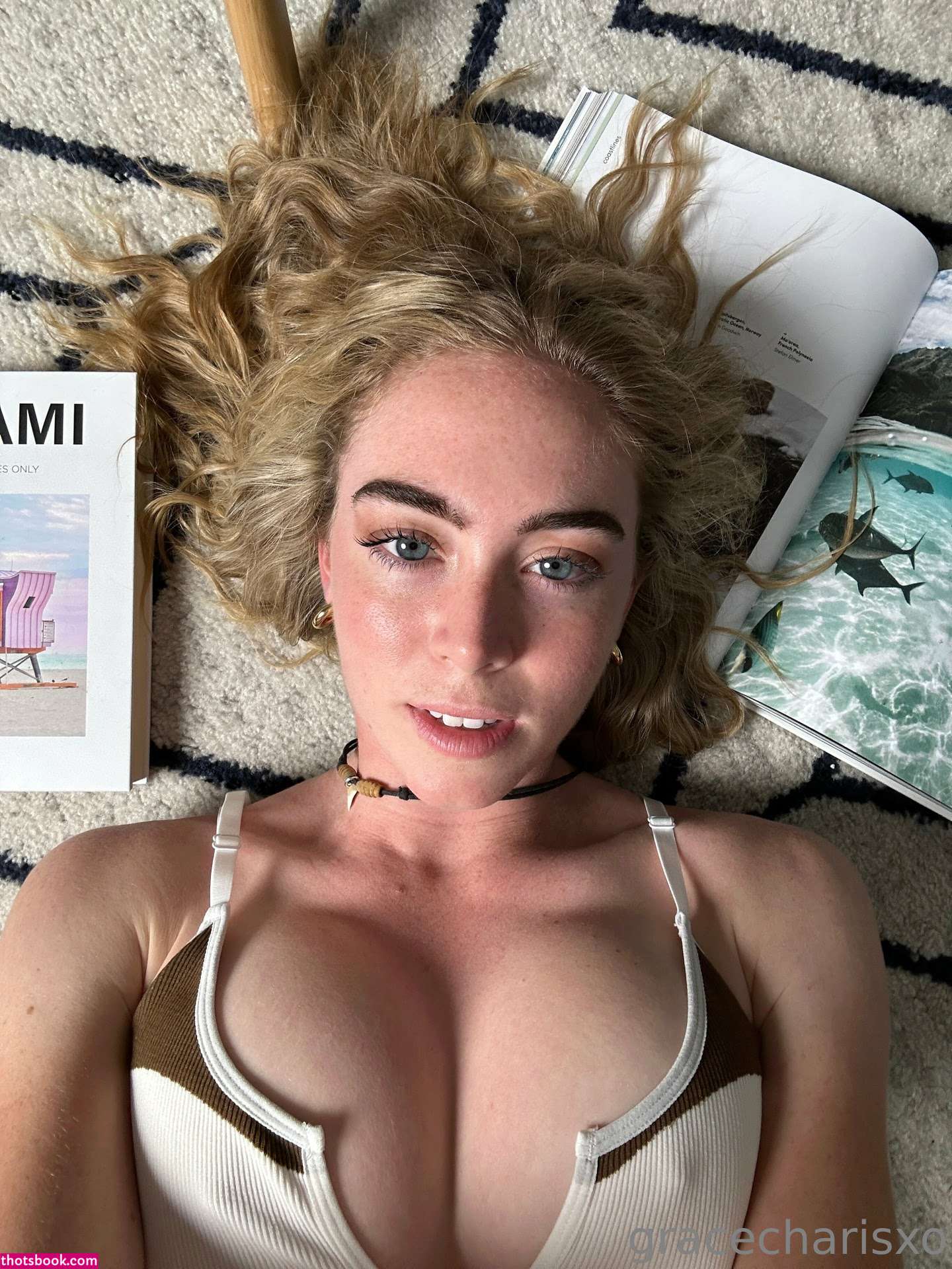 Grace Charis Photo #1380