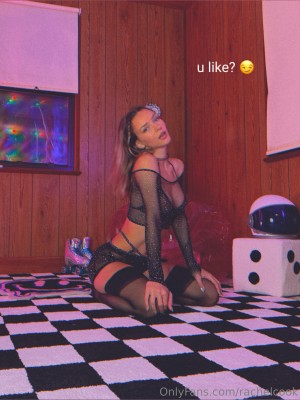 Rachel Cook Photo #1662