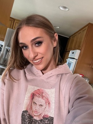 angelyoungsxxx Post #52