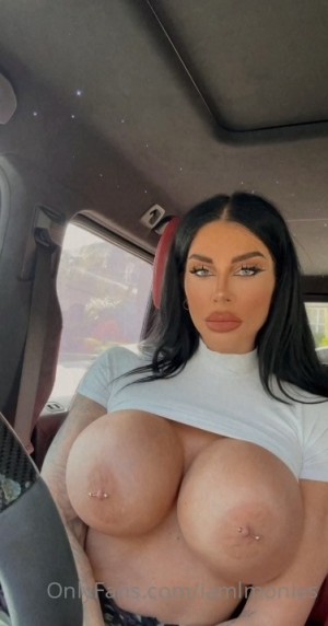 Lindi Nunziato Video #330