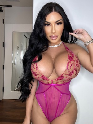 Anna Evans Photo #51