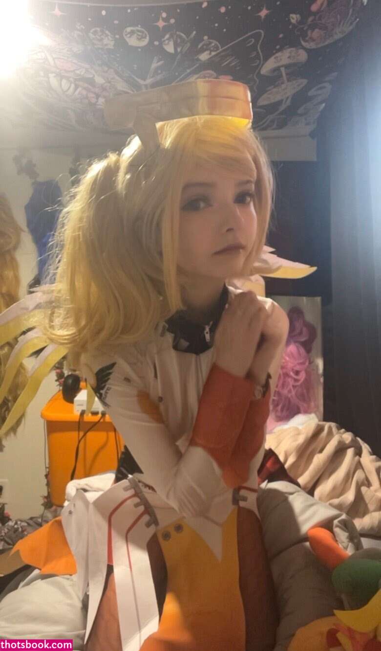 sniffmittens Photo #13