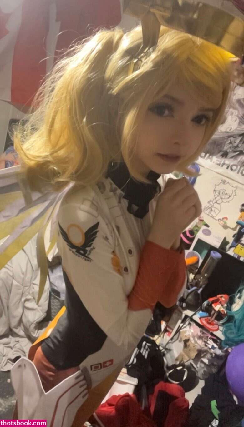 sniffmittens Photo #19