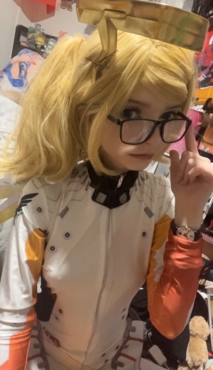 sniffmittens Photo #12