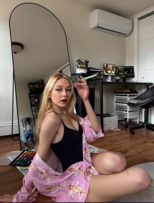 Ezgi Kasapcopur Photo #28