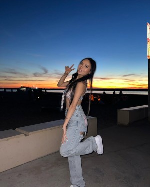 Ynori Nguyen Photo #6