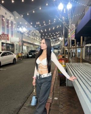 Ynori Nguyen Photo #11