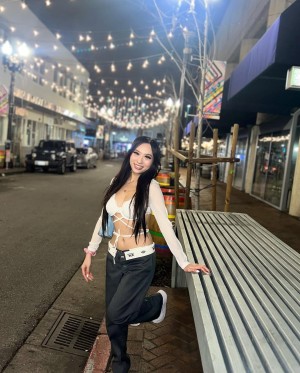 Ynori Nguyen Photo #17