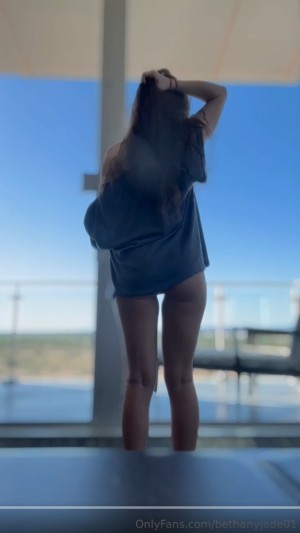 Bethanylouwhoo Video #189