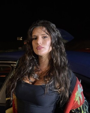 Bella Thorne Photo #370