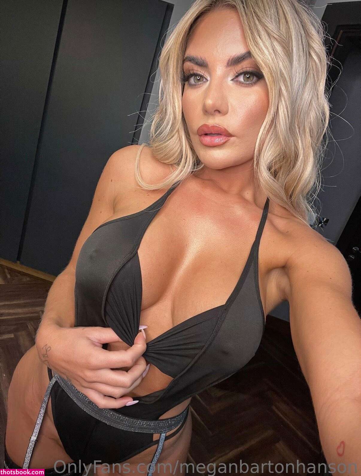 Megan Barton Hanson Photo #143