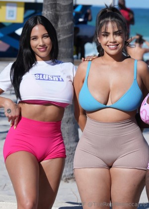 Therealrebeccaj Photo #97