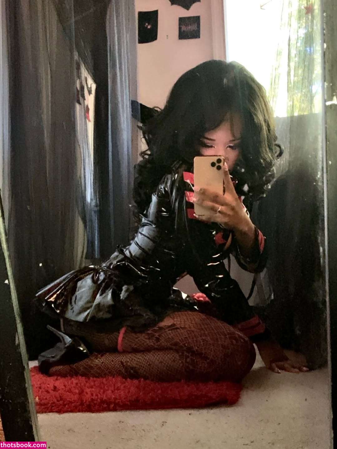 Thelovewitch942 Photo #35