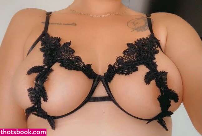 thirsty444blood Photo #2