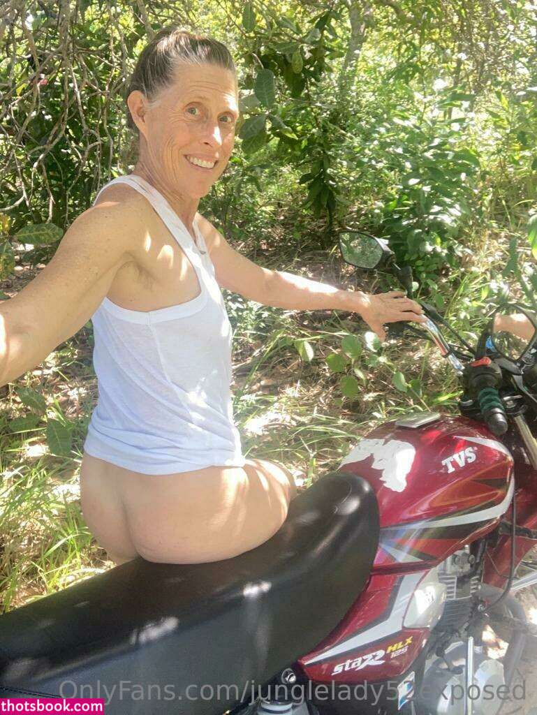 Junglelady52 Photo #22