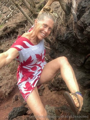 Junglelady52 Photo #24