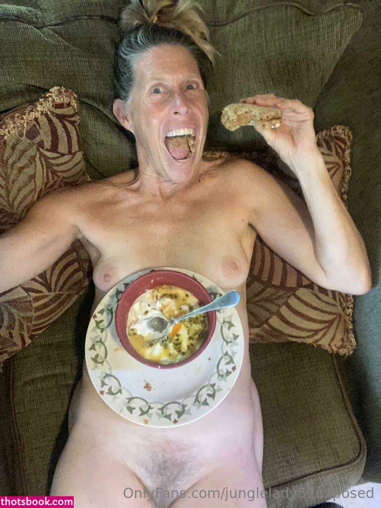 Junglelady52 Photo #41