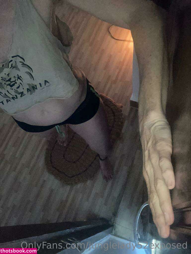 Junglelady52 Photo #46