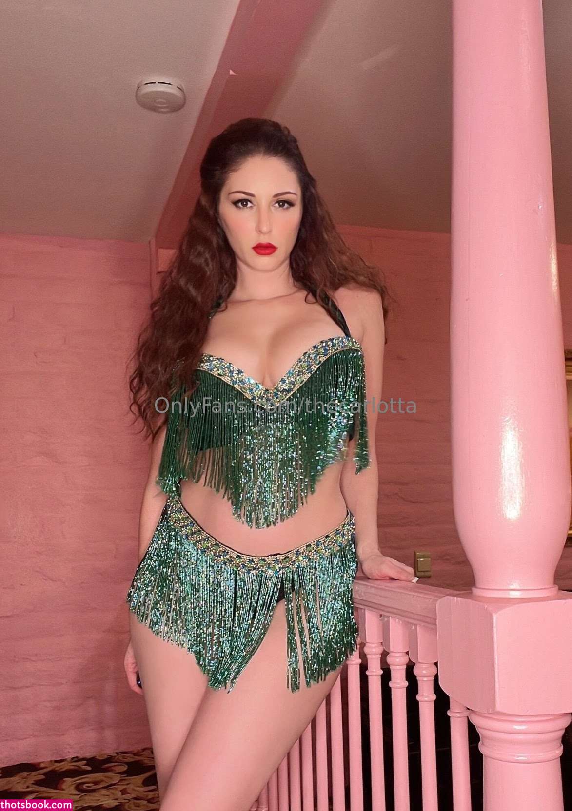 Carlotta Champagne Photo #1029